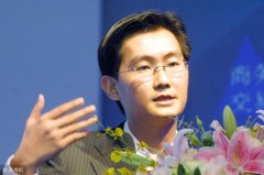 刘强东在互联网峰会大放豪言,提出京东便利店计